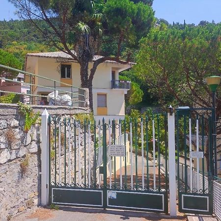 Forti Genova-Free Parking Castellaccio Apartment 2 מראה חיצוני תמונה