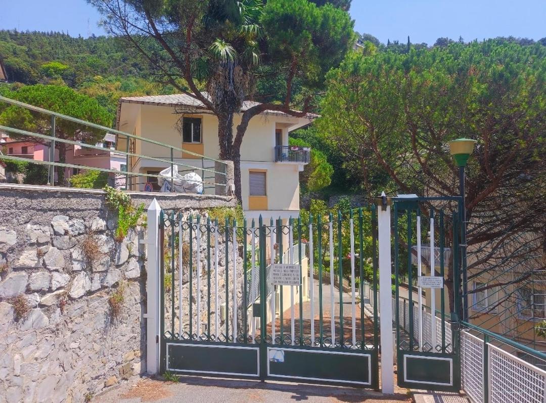 Forti Genova-Free Parking Castellaccio Apartment 2 מראה חיצוני תמונה